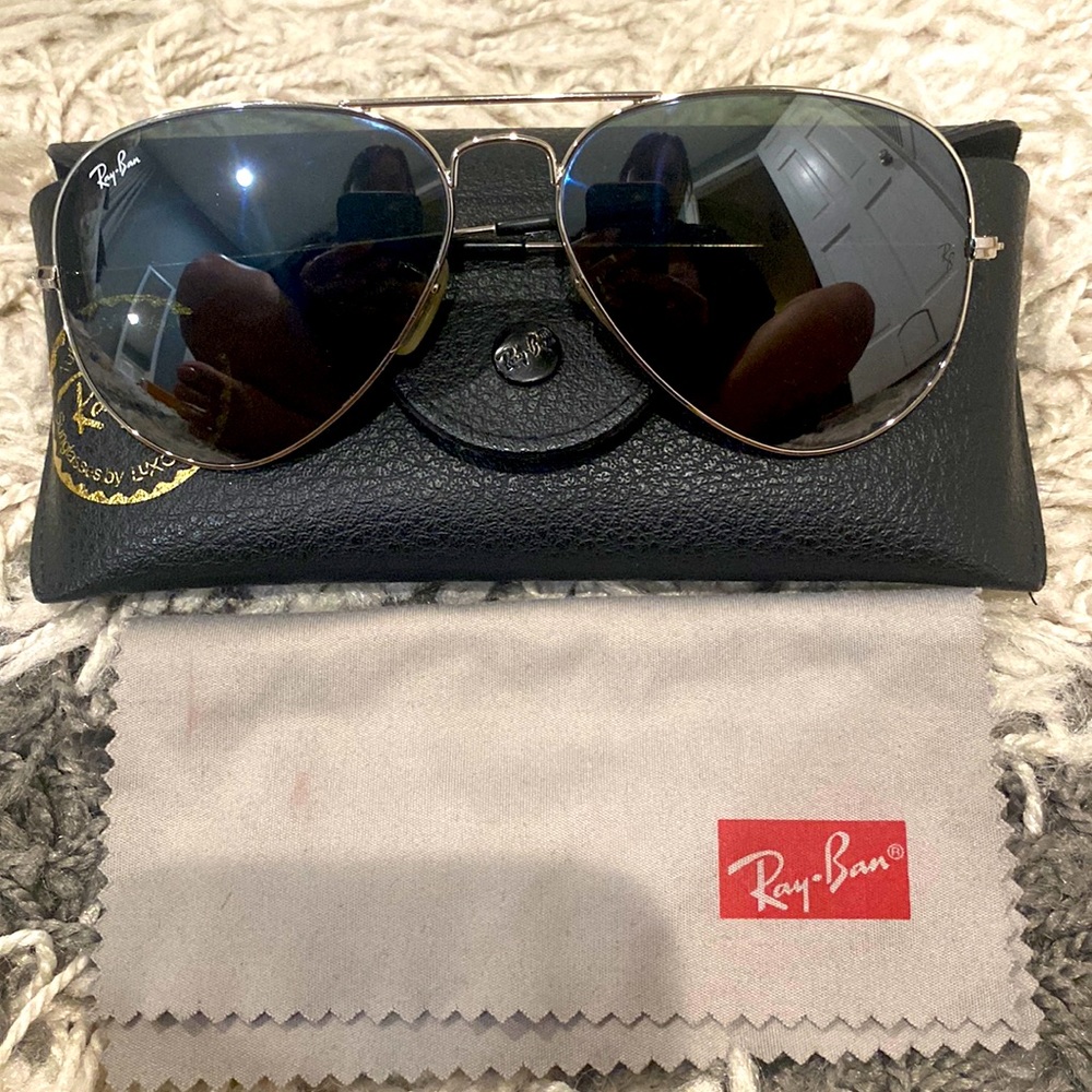 Rayban Large Aviator Sunglasses